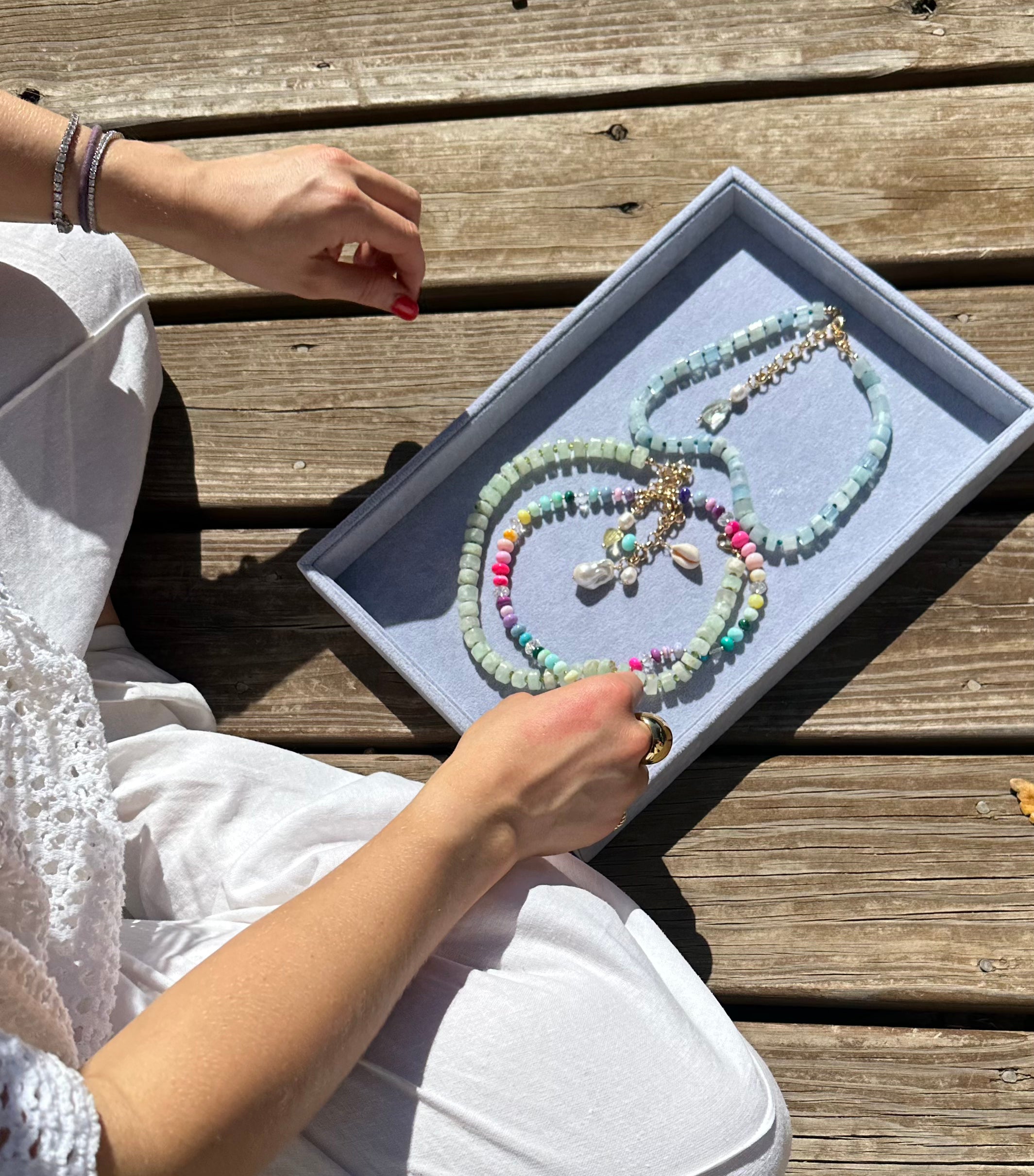 POSITANO OPAL BEADED NECKLACE WITH RONDELLE BEADS