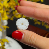 Luxe Flowerette Charm in Mother of Pearl