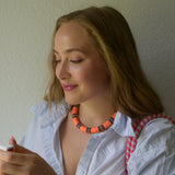 AMALFI VINYL BEAD NECKLACE IN CORAL